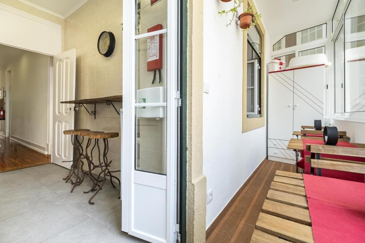 Groovy M2 R3 - Amazing Double Room With En-Suite Bathroom, Lisbon